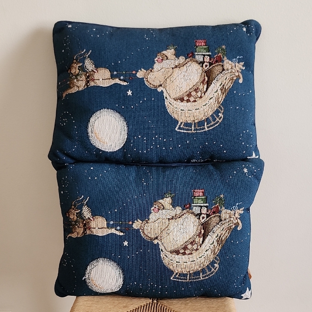 Festive Santa Drives Reindeer Sleigh Cushion Pillow Set Sandi Gore Evans Vintage